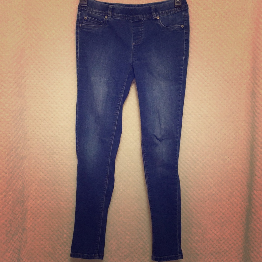 Seven Jeans